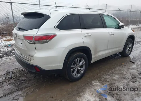 2015 Toyota Highlander Xle V6 from USA, damaged, VIN 5TDJKRFH0FS142158